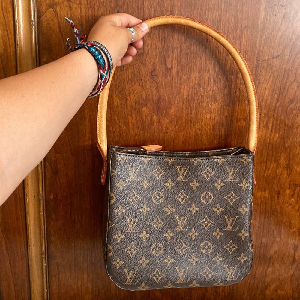 small louis vuitton looping handbag